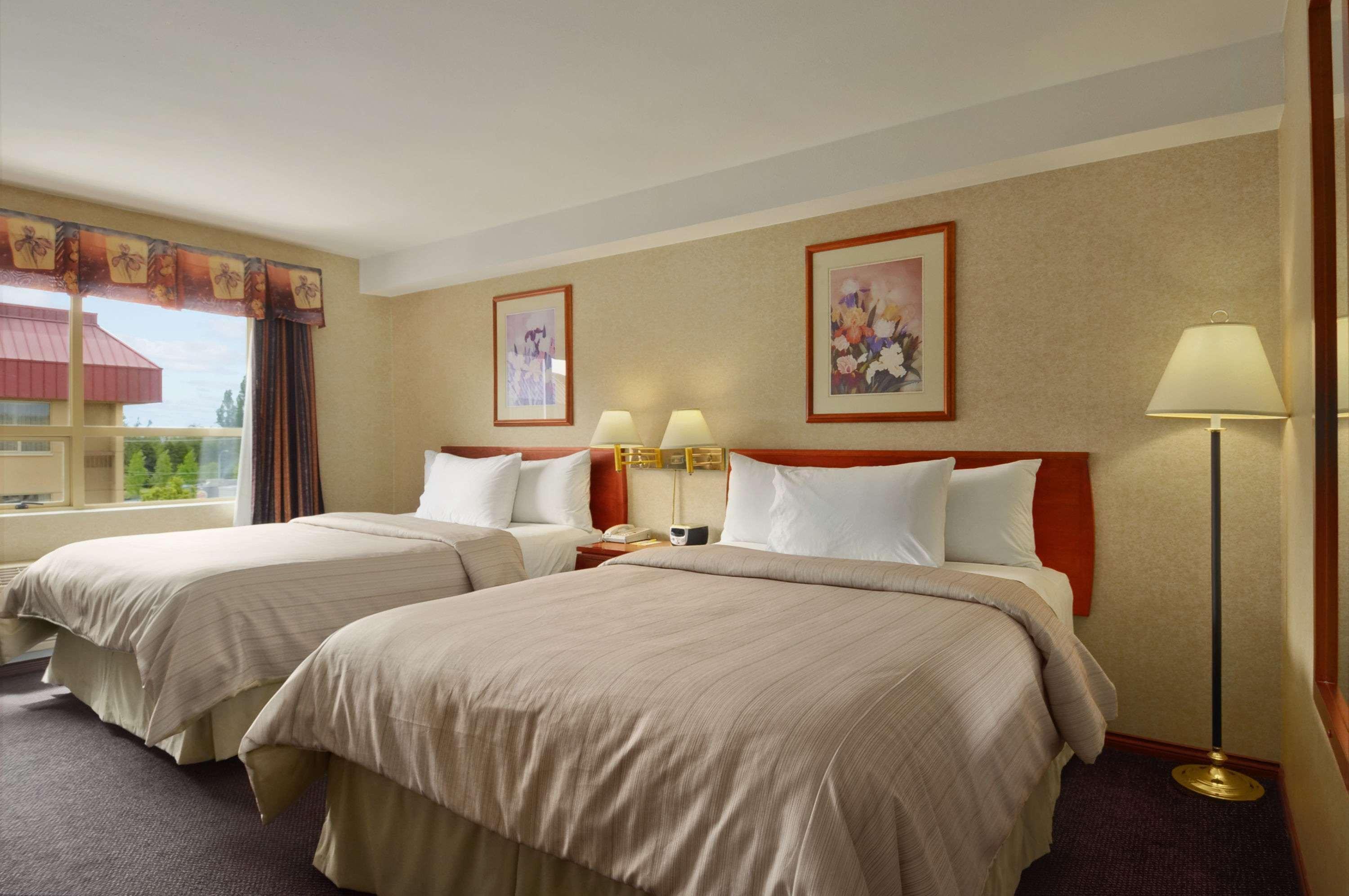 Hotel Days By Wyndham Vancouver Airport